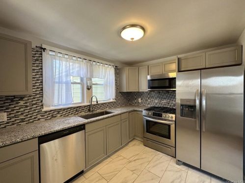 13 Spruce Rd, Middletown NY  10940-7523 exterior