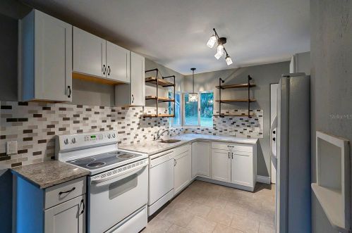 761 Springbank Ave, Orange City FL  32763-5719 exterior