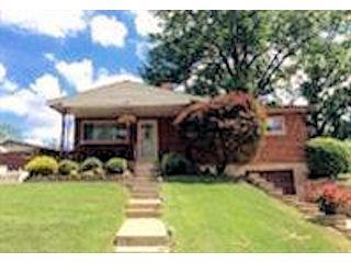 326 Glen Oaks Dr, Cincinnati, OH 45238-5713