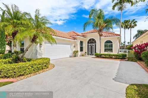 2646 Irma Lake Dr, West Palm Beach, FL 33411-5735