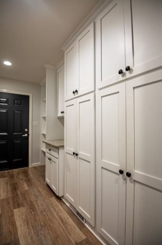 323 Blackhawk Rd, Beaver Falls PA  15010-1405 exterior