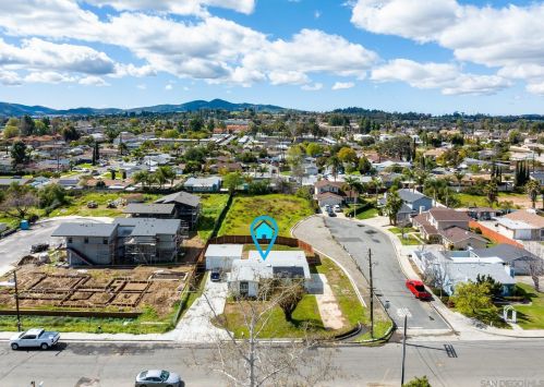 1221 Gamble St, Escondido CA  92026-2846 exterior