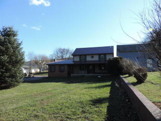540 Kreamer Ave, Kreamer, PA