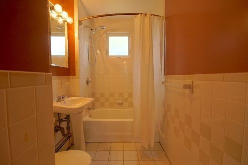 75 Crescent St, Swampscott MA 01907-1010 exterior