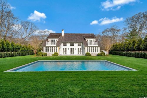 58 Cove Hollow Rd, East Hampton, NY 11937-3204