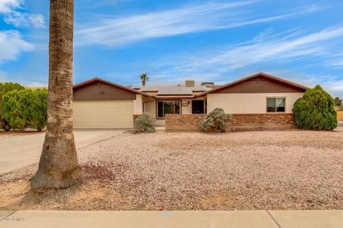 4041 Grovers Ave, Glendale, AZ 85308-3017