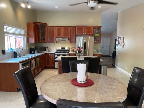 11184 Calle Dario, San Diego CA 92126-1206 exterior