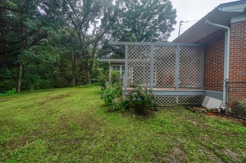50 Oaklawn Sq, Defuniak Springs FL  32435-4814 exterior
