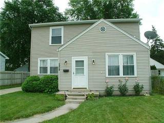 3152 Starr Ave, Toledo, OH 43616-2246