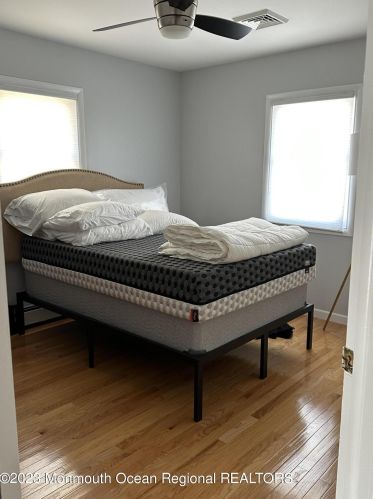 32 Royal Dr, Bricktown NJ  08723-6731 exterior