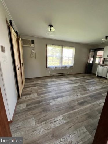 230 Eisenhower Dr, Molino PA  17961-1611 exterior