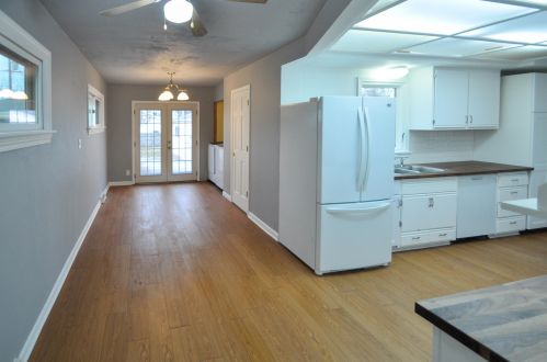 1728 Eden Pl, Milwaukee WI  53235-3645 exterior