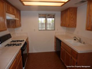 7111 25th St, Sacramento CA  95822-4586 exterior