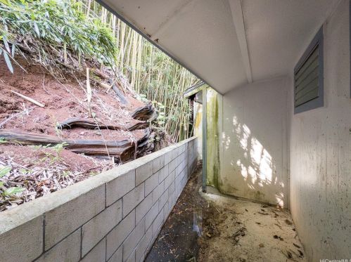 2485 Akepa St, Pearl City HI  96782-1069 exterior