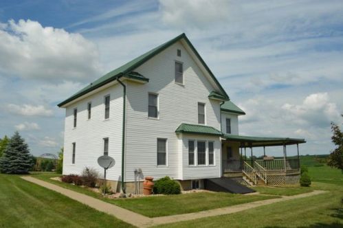 1018 Delaware Ave, Lawton, IA 51030-8091