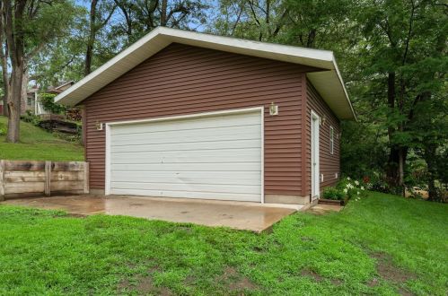 220 Dakota St, Prescott, WI 54021-1714