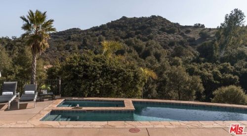 3170 Santa Maria Rd, Topanga CA  90290-4307 exterior