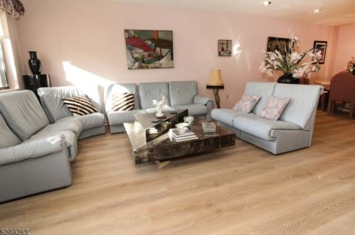 1 Durar Ave, Ridgewood NJ exterior