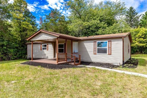 112 Kimlor Ln, Wilmington, OH 45177-9740