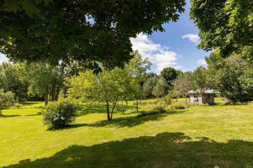 1110 Grandview Rd, Green Bay, WI 54311-7920