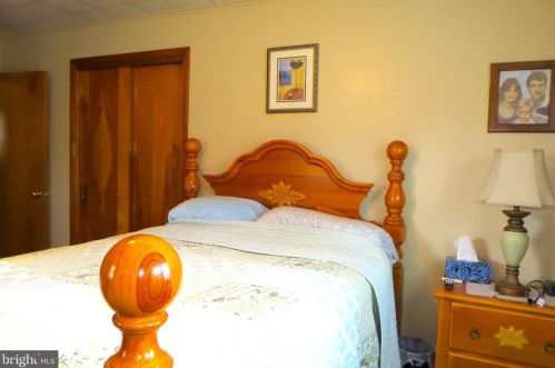 238 Moul Ave, Hanover PA  17331-2035 exterior