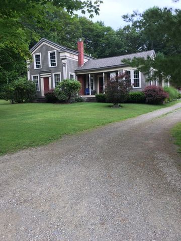 28 Wesleyan St, North Clymer, NY 14767-9785