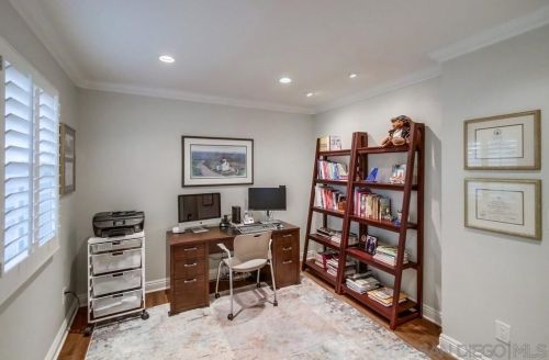 7060 Dennison St, San Diego CA 92122-2431 exterior