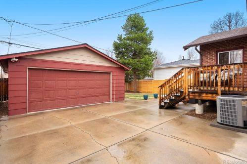 1343 Steele St, Denver CO  80210-2525 exterior