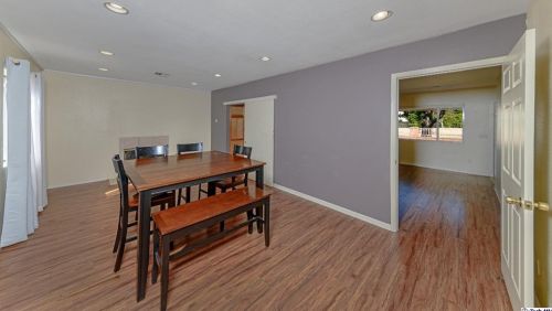 17536 Saticoy St, Van Nuys CA 91406-2333 exterior