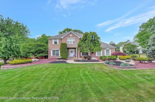 1 Bentley Ct, East Freehold, NJ 07728-7750