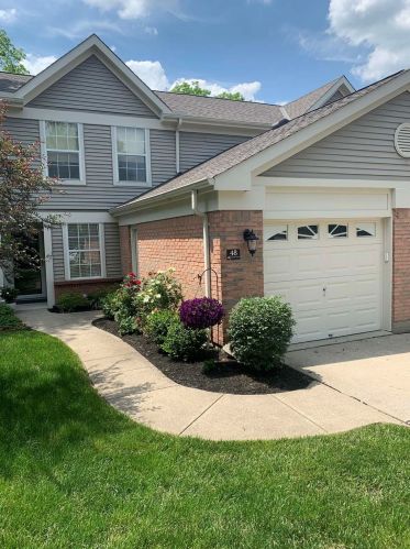48 Springside Dr, Newport, KY 41076-1900