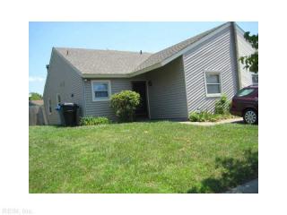1220 Owl Ct, Virginia Beach VA  23464-4852 exterior