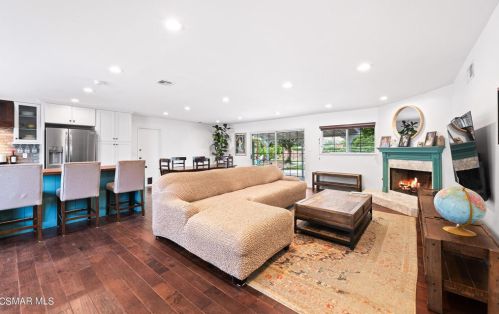 3360 Big Spg Ave, Simi Valley CA 93063-1316 exterior