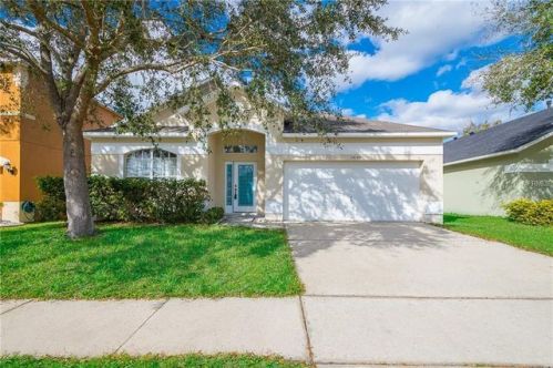 14143 Castlerock Dr, Orlando, FL 32828-8226