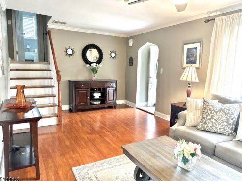 17 Evans Rd, Bloomfield, NJ 07003-5511