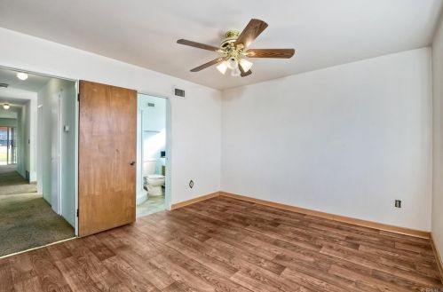 4542 Mt Frissell Dr, San Diego CA 92117-4811 exterior