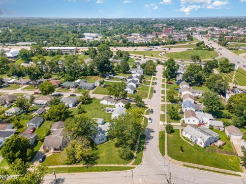 411 Summit Dr, Covington, KY 41017-1620