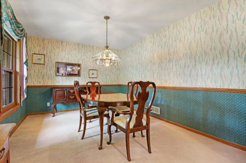 1480 39 Ave, Kenosha WI 53142-7134 exterior