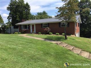 427 Suburbia Dr, Blountville, TN 37617-4637