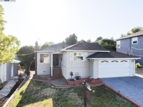 18409 Milmar Blvd, Hayward, CA 94546-2220