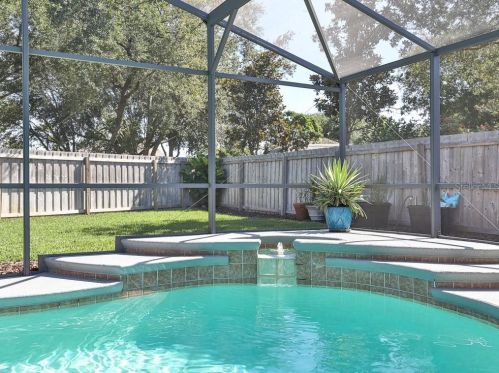 48 Valleywood Dr, De Bary FL  32713-3280 exterior