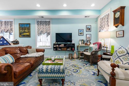 507 Lamont St, Washington DC  20010-2516 exterior