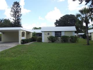 5861 Tidewood Ave, Sarasota, FL 34231-3131