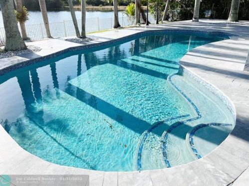 3591 177th Ave, Hollywood FL  33029-1666 exterior