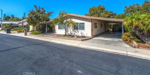 1325 Medallion St, Redlands CA  92374-2666 exterior