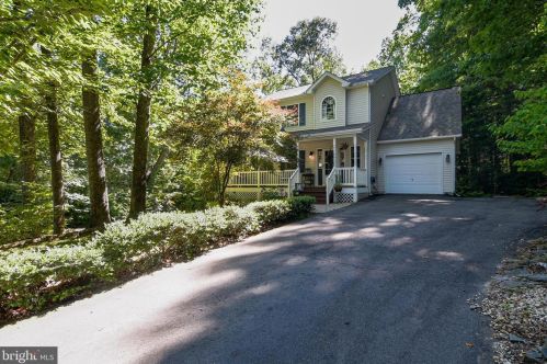 7254 Jefferson Dr, Owens, VA 22485-2016