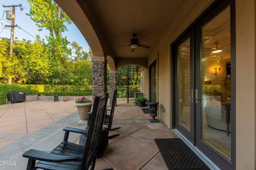 840 Fairway Dr, Bakersfield CA 93309-2416 exterior