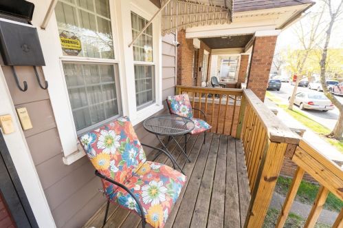 1534 Fischrupp Ave, Whiting, IN 46394-2031