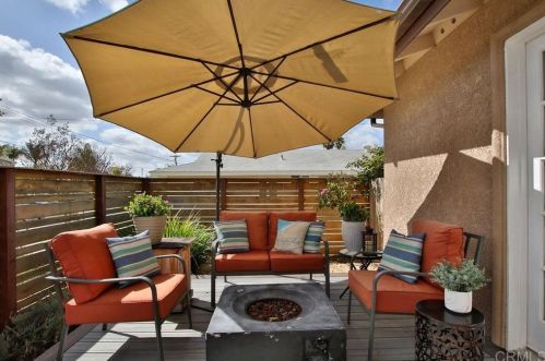 6352 Lake Dora Ave, San Diego CA 92119-3128 exterior