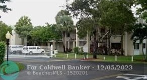 1417 Meadows Cir, Boynton Beach, FL 33436-9203